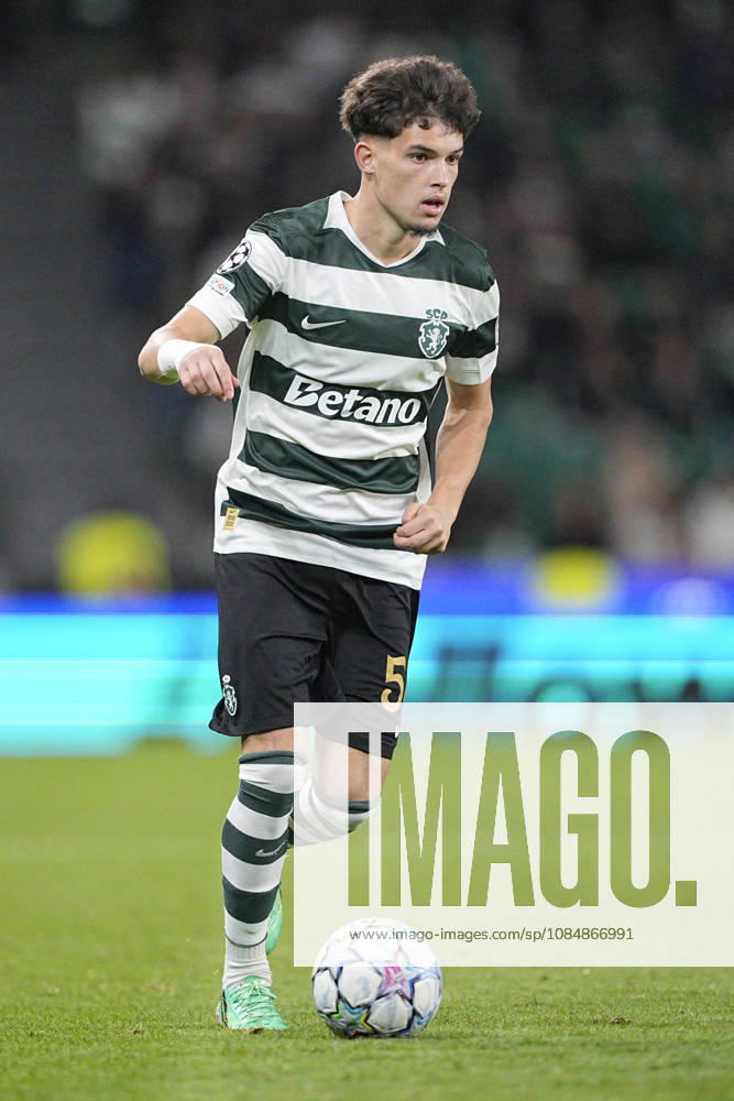 Flavio Goncalves of Sporting CP runs with the ball during the UEFA Champions League 2026 27 League Phase MD3 match between Sporting Club de Portugal and LASK at Estadio Jose Alvalade on October 21, 2026 in Lisbon, Portugal (Photo by Pedro Loureiro Sports Press Photo SPP)