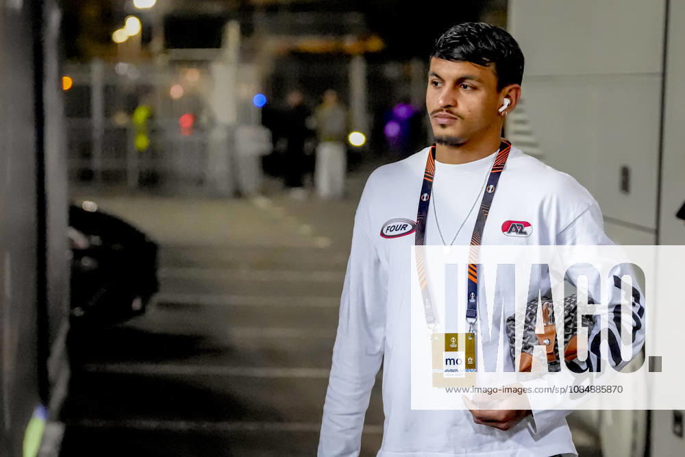 Yerevan: AZ Alkmaar forward Weslley Patati during the UEFA Europa League match between FC Ararat Armenia and AZ at Vazgen Sargsyan Republican Stadium on October 22, 2026, in Yerevan, Armenia. ED VAN DE POL EYE4IMAGES DeFodi Images
