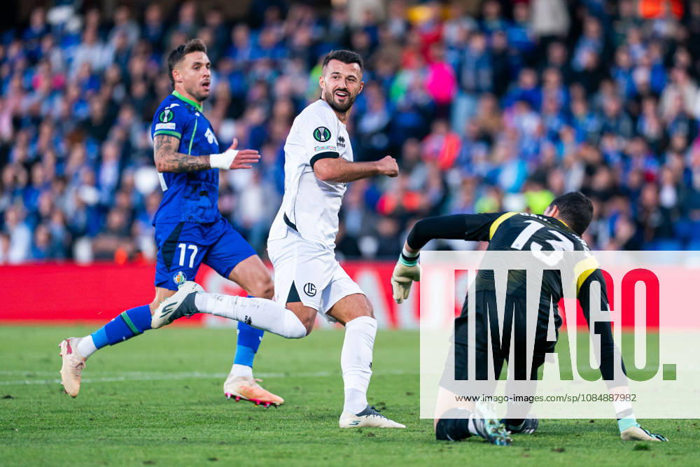 SOCCER - UEFA Conference League - Getafe CF vs. Lugano Photo by IPA ABACAPRESS.COM90039002 - MADRID, SPAIN - OCTOBER 21: Albian Ajeti of FC Lugano celebrates a goal during the UEFA Champions League 2026 27 Group Stage Matchday 3 match between Real Madrid CF and RB Leipzig at Santiago Bernabéu Stadium on October 21, 2026, in Madrid, Spain. (Tomas Garrido TGB Photo during the Getafe CF vs. Lugano UEFA Conference League soccer match in Getafe, Spain, on October 22, 2026 Getafe Spain