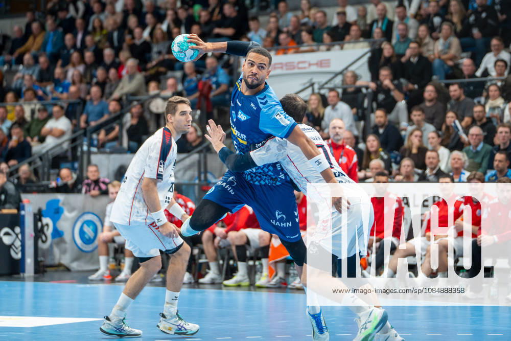 Handball I Men I 2026–2027 Season I Bundesliga I Matchday 10 I TVB Stuttgart vs. SG BBM Bietigheim I October 22, 2026 Philipp Ahouansou 5, TVB Stuttgart takes the shot Stuttgart Porsche Arena Baden-Württemberg Germany