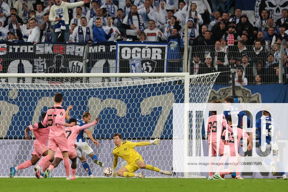 Michal Gurgul of Lech Poznan shoots at goal but fails to score Lech Poznan v Sunderland, UEFA Europa League, Football, Enea Stadion, Poznan, Poland - 22 Oct 2026Poznan Enea Stadion Poland
