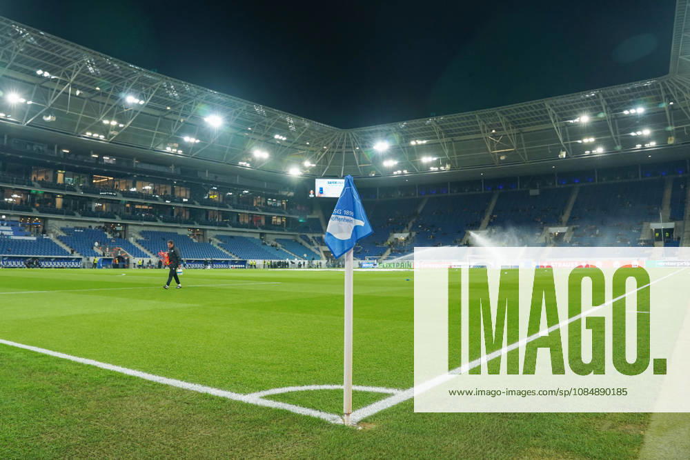 UEFA Europa League: TSG Hoffenheim vs. Olympique Lyon, October 22, 2026. TSG Hoffenheim s corner flag with a view of the entire field. UEFA Europa League: TSG Hoffenheim vs. Olympique Lyon, Rhein-Neckar Arena