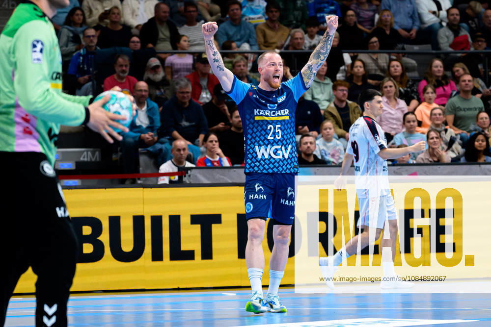 Stuttgart HBL 26 27 TVB Stuttgart SG BBM Bietigheim Patrick Zieker Stuttgart Stuttgart Porsche Arena Baden-Württemberg Germany