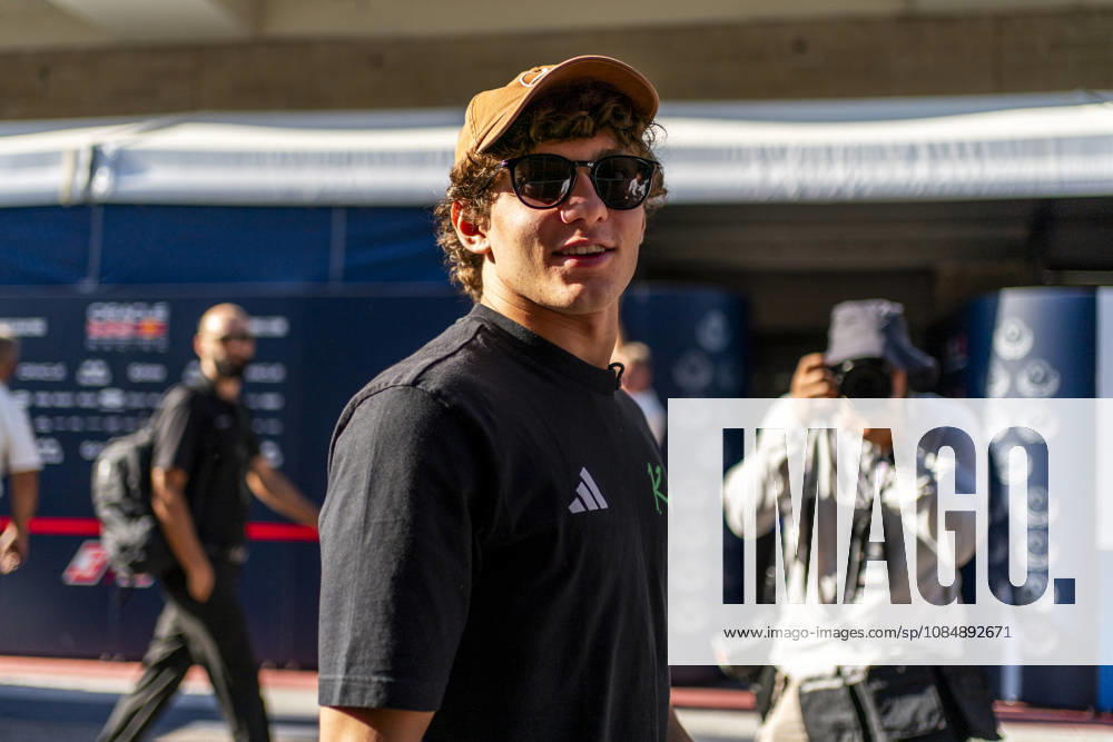 Italian Formula One driver Andrea Kimi Antonelli of Mercedes-AMG Petronas arrives to the paddock during the Formula One United States Grand Prix at the Circuit of the Americas in Austin, Texas on Thursday, October 22, 2026. AUS2026102208 GREGxNASH