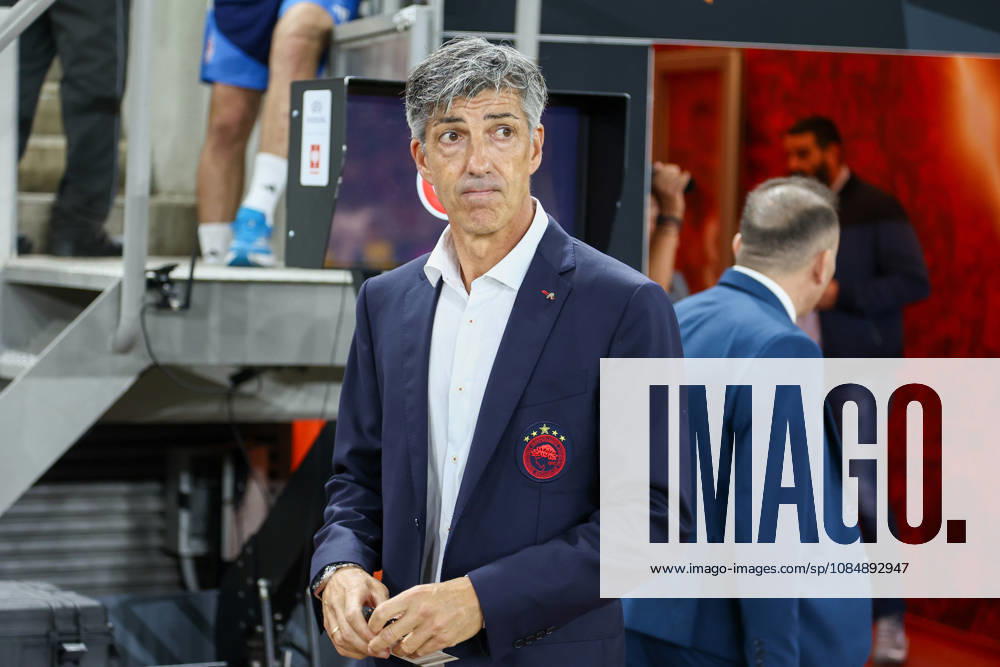 Olympiacos F.C. v AC Sparta Prague UEFA Europa League Imanol Alguacil Manager of Olympiacos F.C. during the UEFA Europa League match at Karaiskakis Stadium, Piraeus 22 10 2026 UK Newspapers OUT