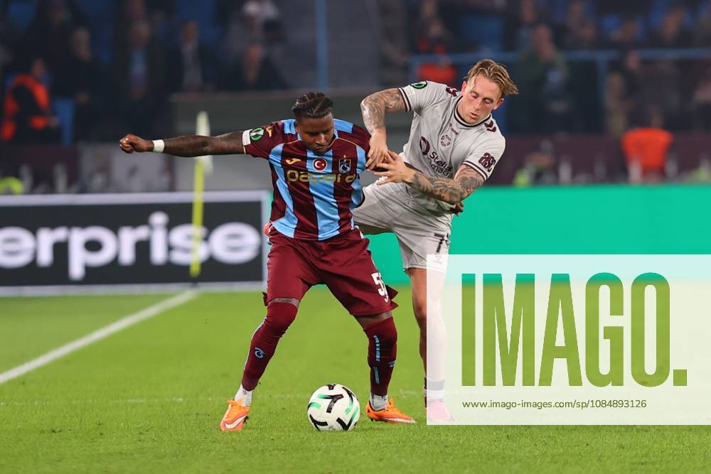 Trabzonspor v Hearts - UEFA Conference League TRABZON, TURKIYE - OCTOBER 22: Sidny Lopes Cabral (R) of Trabzonspor in action during UEFA Conference League week 2 football match between Trabzonspor and Hearts at Papara Park in Trabzon, Turkiye on October 22, 2026. Hasan Tascan Anadolu Trabzon Turkey. Editorial use only. Please get in touch for any other usage.