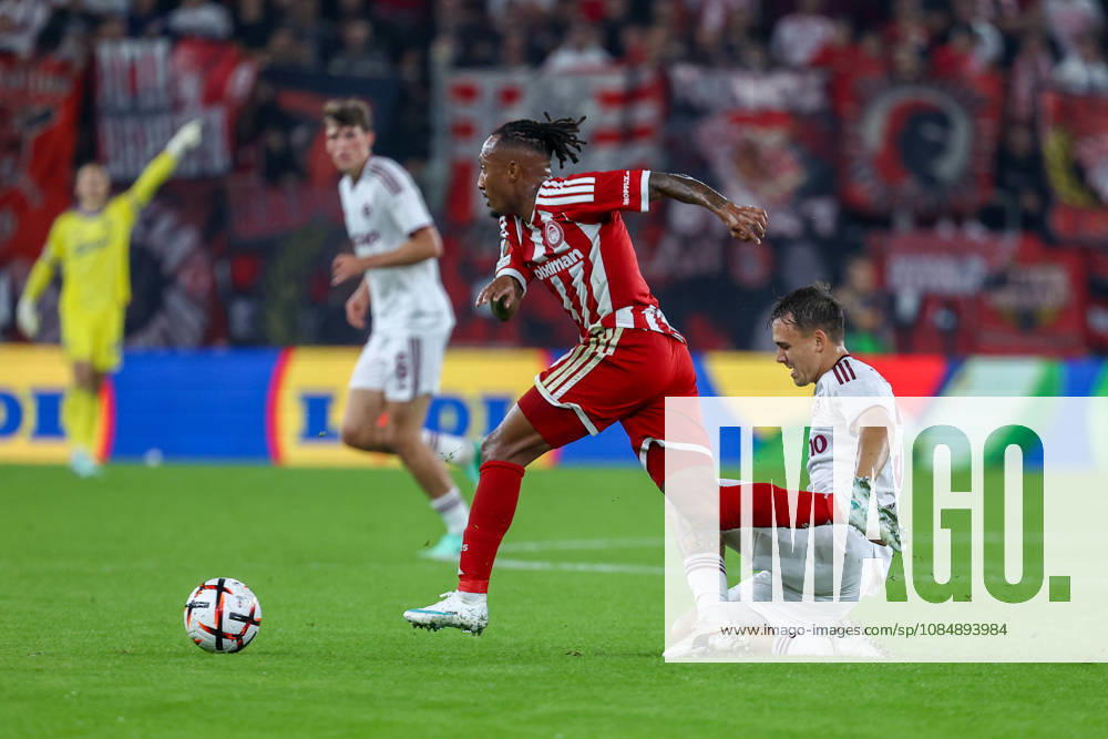 Olympiacos F.C. v AC Sparta Prague UEFA Europa League Gelson Martins of Olympiacos F.C. and Matej Jurásek of AC Sparta Prague during the UEFA Europa League match at Karaiskakis Stadium, Piraeus 22 10 2026 UK Newspapers OUT