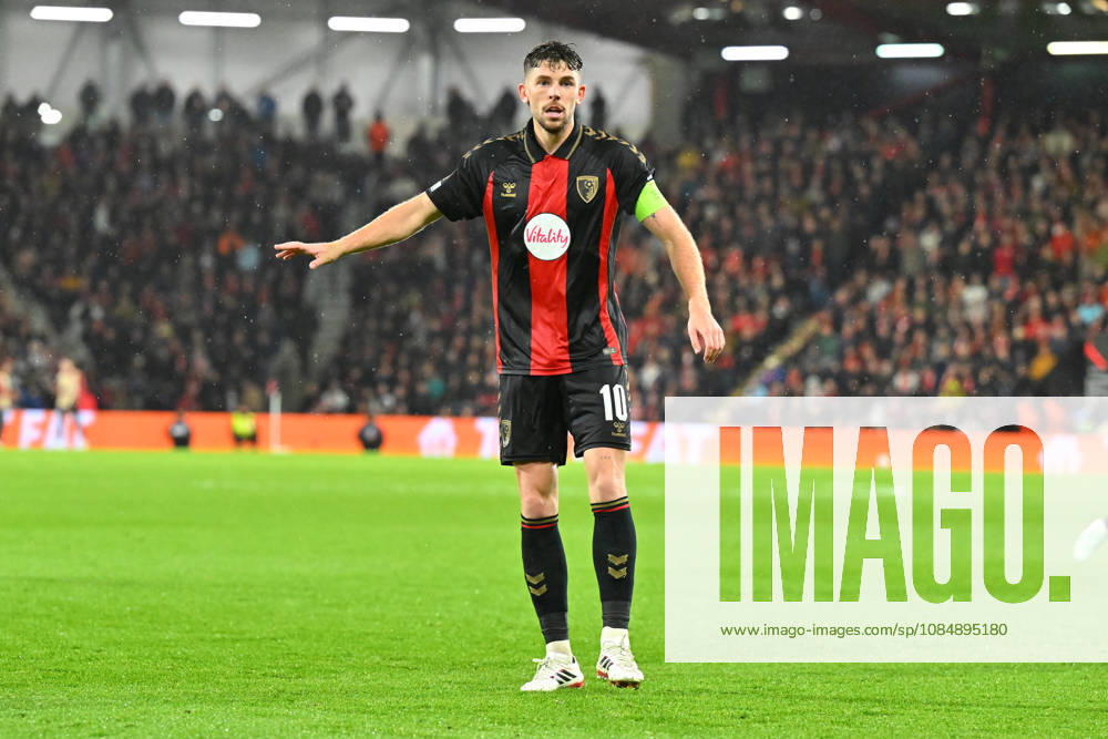 Bournemouth v AC Milan, Europa League Ryan Christie (10) of AFC Bournemouth gestures during the Europa League match between Bournemouth and AC Milan at the Vitality Stadium, Bournemouth, UK on 22 October 2026. Bournemouth Vitality Stadium Dorset UK Editorial use only ,