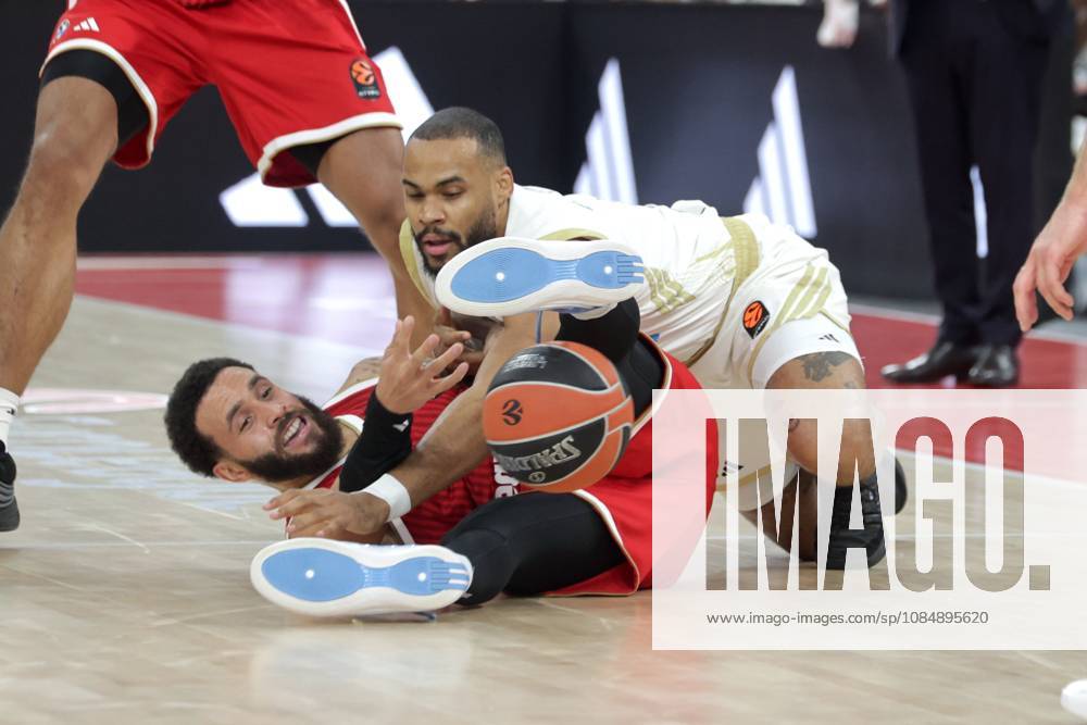 Bayern 4 Duane WASHINGTON vs. DubaDubai 0 OKOBO Basketball Bayern Dubai Euroleague, FC Bayern Basketball Dubai Basketball, Round 7, 2026–2027 Season, on October 22, 2026, in Munich, S A P G A R D E N, Germany Source Copyright Credit Oryk HAIST xBASKETBALL-BAYERN-DUBAIx