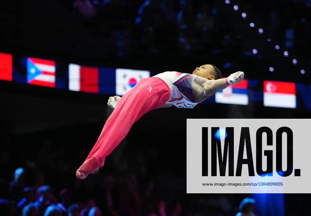 Joe Fraser of Great Britain on the horizontal bar during the artistic gymnastics competition on Day 6 of the World Championships at Ahoy in Rotterdam, Netherlands, on October 22, 2026. DeFodi Images