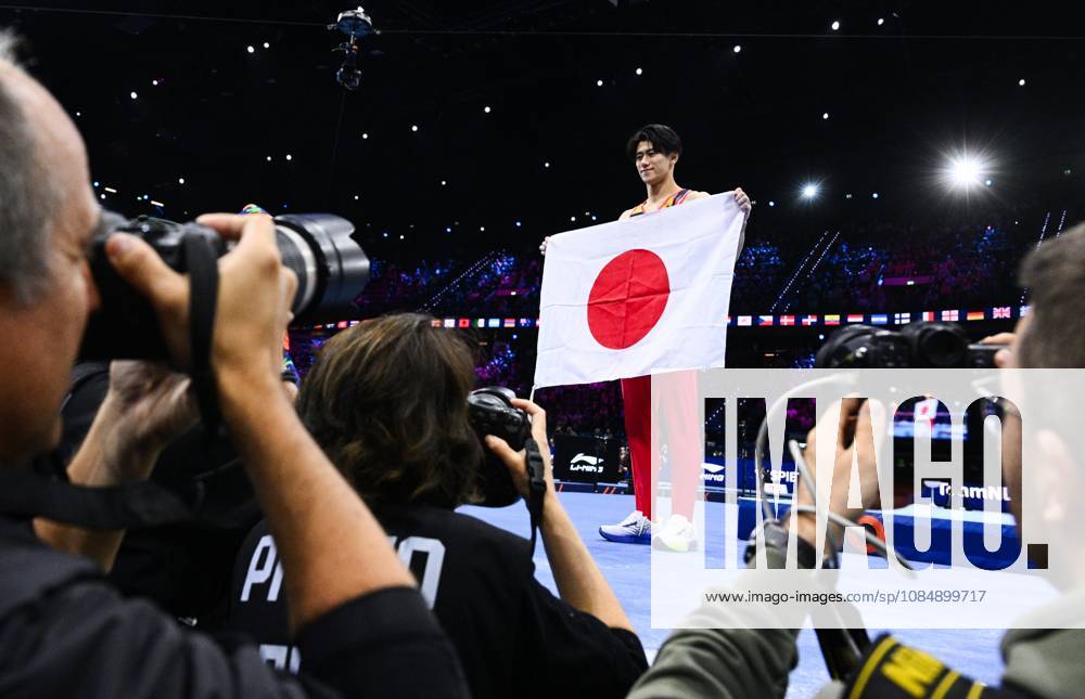 Netherlands Artistic Gymnastics World Championships 9270905 22.10.2026 Japan s gold medallist Daiki Hashimoto poses for photos before the awards ceremony for the men s all-around final at the 2026 World Artistic Gymnastics Championships in Rotterdam, the Netherlands. Alexey Filippov Sputnik Rotterdam Netherlands