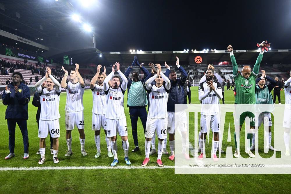 FC Midtjylland v Sint-Truidense VV - UEFA Conference League HERNING, DENMARK - OCTOBER 22 : players of Sint-Truidense VV celebrate the victory after the UEFA Conference League 2026 27 League Phase matchday 2 match between FC Midtjylland and Sint-Truidense VV on October 22, 2026 in Herning, Denmark, 22 10 2026 Herning Denmark