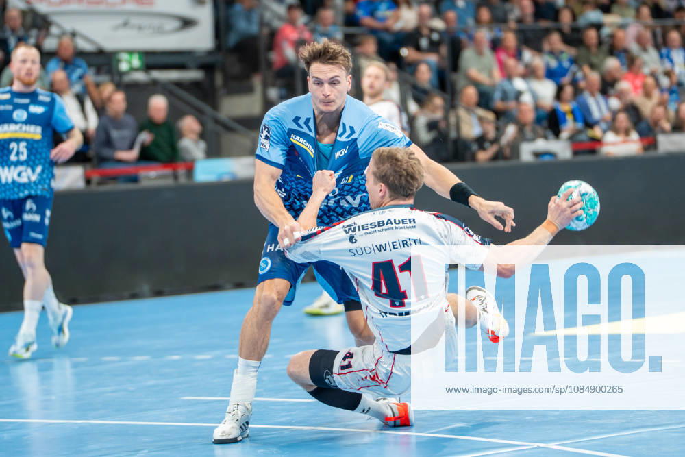 Handball I Men I 2026–2027 Season I Bundesliga I Matchday 10 I TVB Stuttgart vs. SG BBM Bietigheim I October 22, 2026 Max Häfner 3, TVB Stuttgart defends Till Hermann 41, SG BBM Bietigheim Stuttgart Porsche Arena Baden-Württemberg Germany