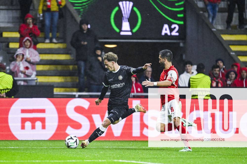 Gilles De Meyer of KAA Gent and Joao Moutinho of SC Braga pictured in action during a soccer game between Portuguese SC Braga and Belgian soccer team KAA Gent, Thursday 22 October 2026 in Braga, Portugal, the second match in the UEFA Conference League league phase. TOM GOYVAERTS TomxGoyvaerts x190703101x