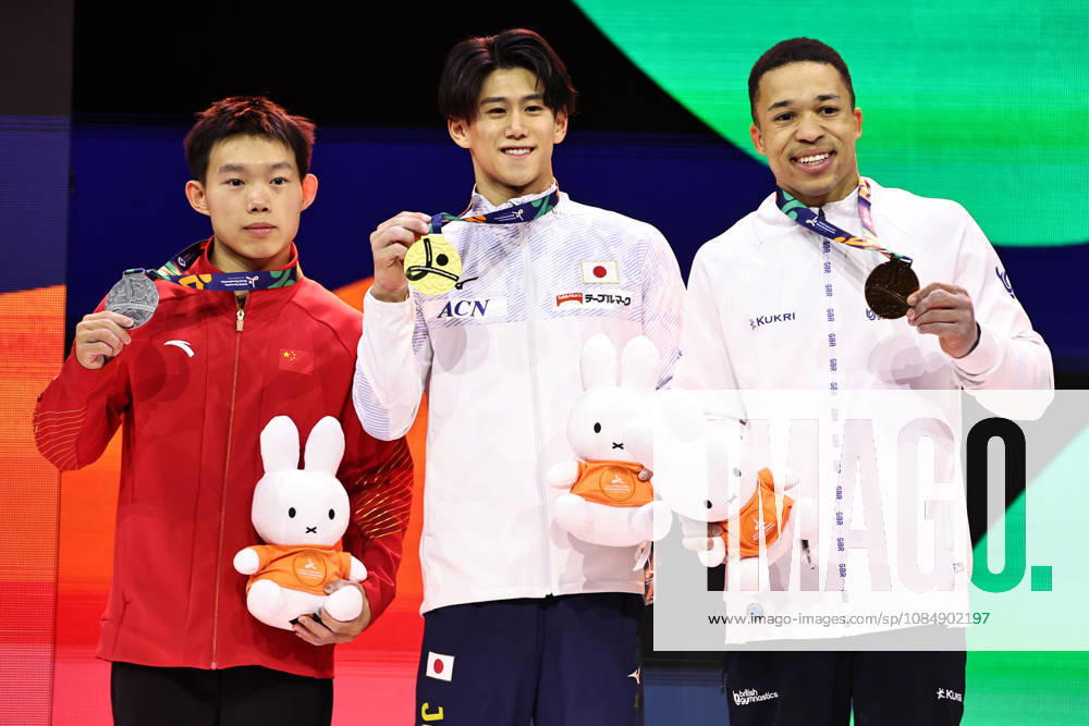 Winners Yang Haonan (CHN), Daiki Hashimoto (JPN), and Joe Fraser (GBR) after the all-around final at the 2026 World Championships in Rotterdam on October 22, 2026