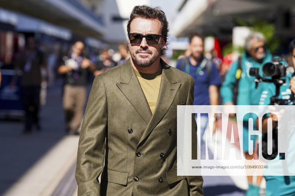FORMULA 1 UNITED STATES GRAND PRIX 2026 Fernando Alonso (SPA) 14 Aston Martin arriving during the Formula 1 MSC Cruises United States Grand Prix 2026, Round 18 of the 2026 Formula 1 World Championship, WM, Weltmeisterschaft from 23rd - 25th October 2026 at the Circuit of the Americas, Austin, United States. Credit: Robbie Hoad Every Second Media Editorial use only. All images are copyright Every Second Media Limited. No images may be reproduced without prior permission.