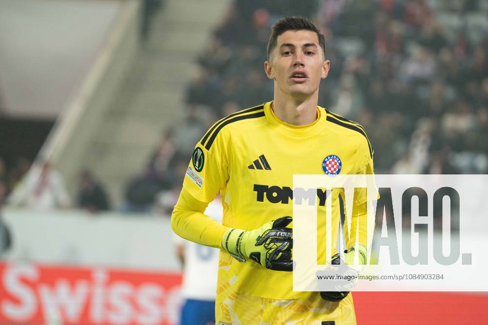 THUN, BERN - OCTOBER 22: Toni Sili? of HNK Hajduk Split during the UEFA Conference League match between FC Thun and HNK Hajduk Split at VISANA STADION on October 22, 2026 in Thun, Bern, Switzerland.
