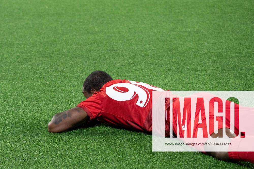 THUN, BERN - OCTOBER 22: Brighton Labeau of FC Thun lies on the ground during the UEFA Conference League match between FC Thun and HNK Hajduk Split at VISANA STADION on October 22, 2026 in Thun, Bern, Switzerland.