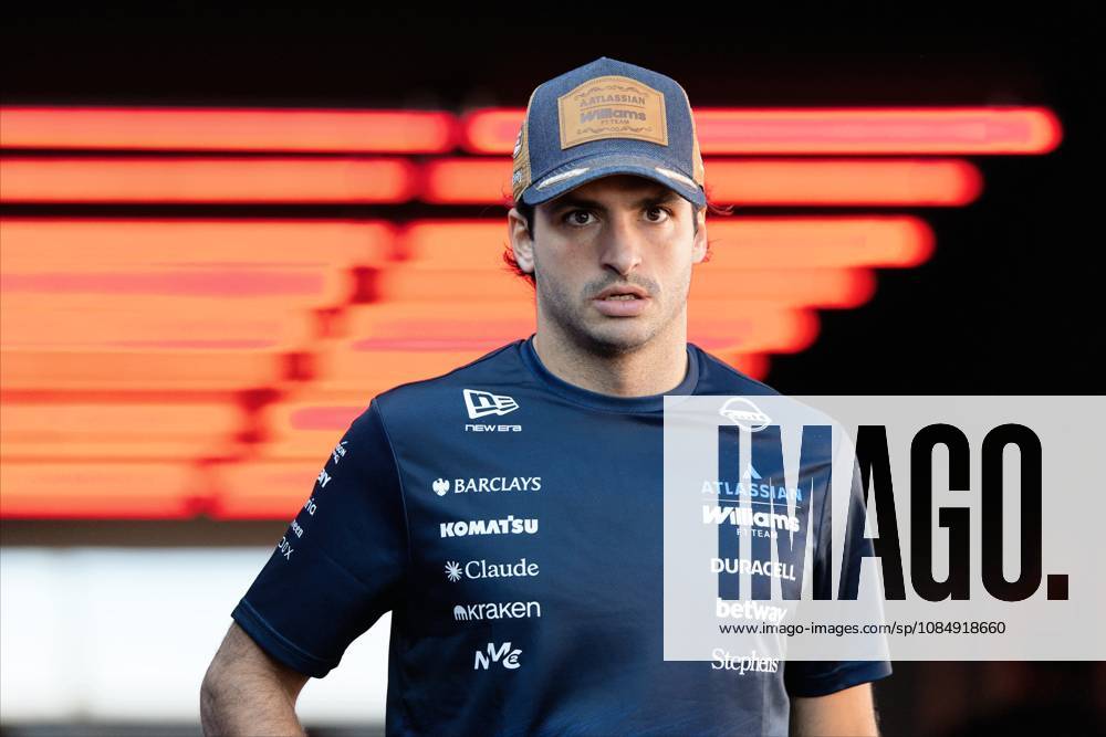 23rd October 2026; Circuit of the Americas, Austin, United States; Formula 1, United States Grand Prix, Free Practice Day; Carlos Sainz (55) of Spain and Atlassian Williams F1 Team walks in the paddock BobxKupbens