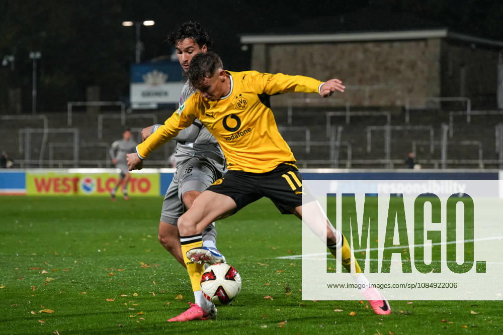 2026–2027 Season, Matchday 14, Regionalliga West at Rote Erde Stadium, Dortmund, Germany BV Borussia Dortmund U23 Bonner SC Arne Wessels BVB