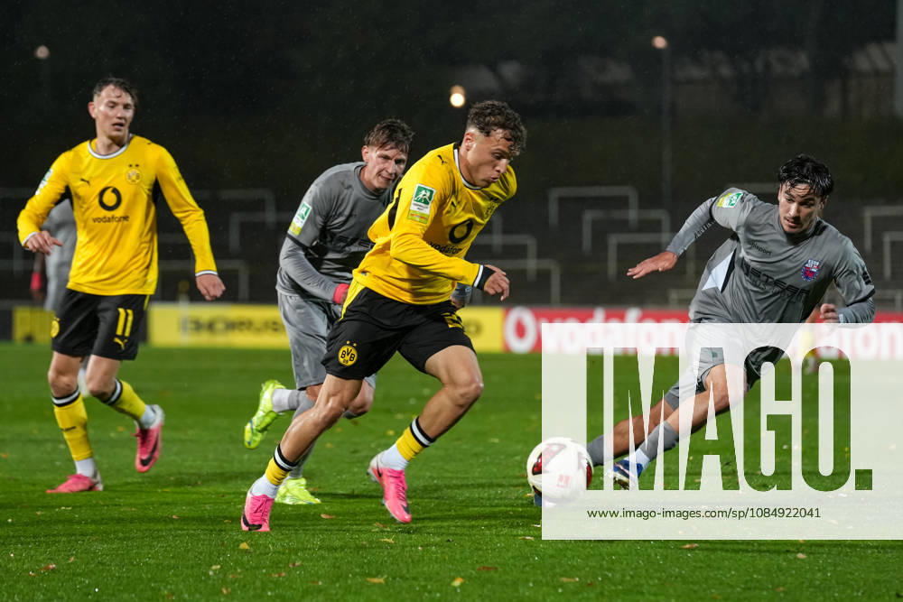 2026–2027 Season, Matchday 14, Regionalliga West at Rote Erde Stadium, Dortmund, Germany BV Borussia Dortmund U23 vs. Bonner SC Malik Hodroj BVB
