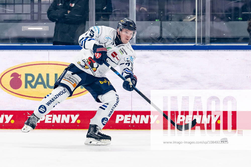 Julian Napravnik, Iserlohn Roosters, 75, EHC Red Bull Munich vs. Iserlohn Roosters, DEL, 2026–2027 season, Matchday 11, October 23, 2026. Photo: HMB Media, Franz Feiner