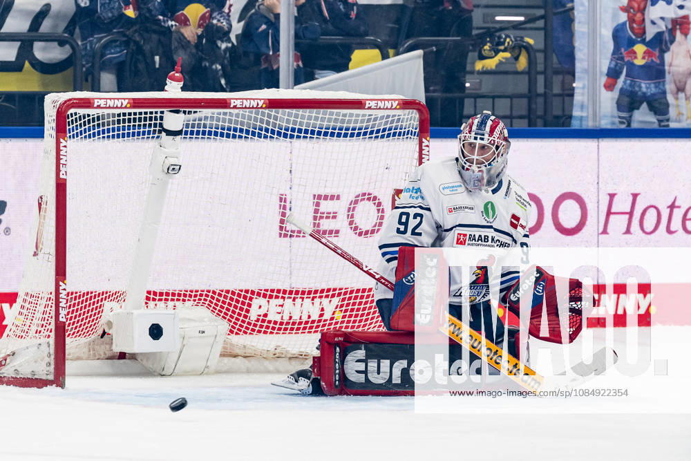 Andreas Jenike, goaltender, Iserlohn Roosters, 92, blocking a puck (GER), EHC Red Bull Munich vs. Iserlohn Roosters, DEL, 2026–2027 season, Matchday 11, October 23, 2026. Photo: HMB Media, Franz Feiner