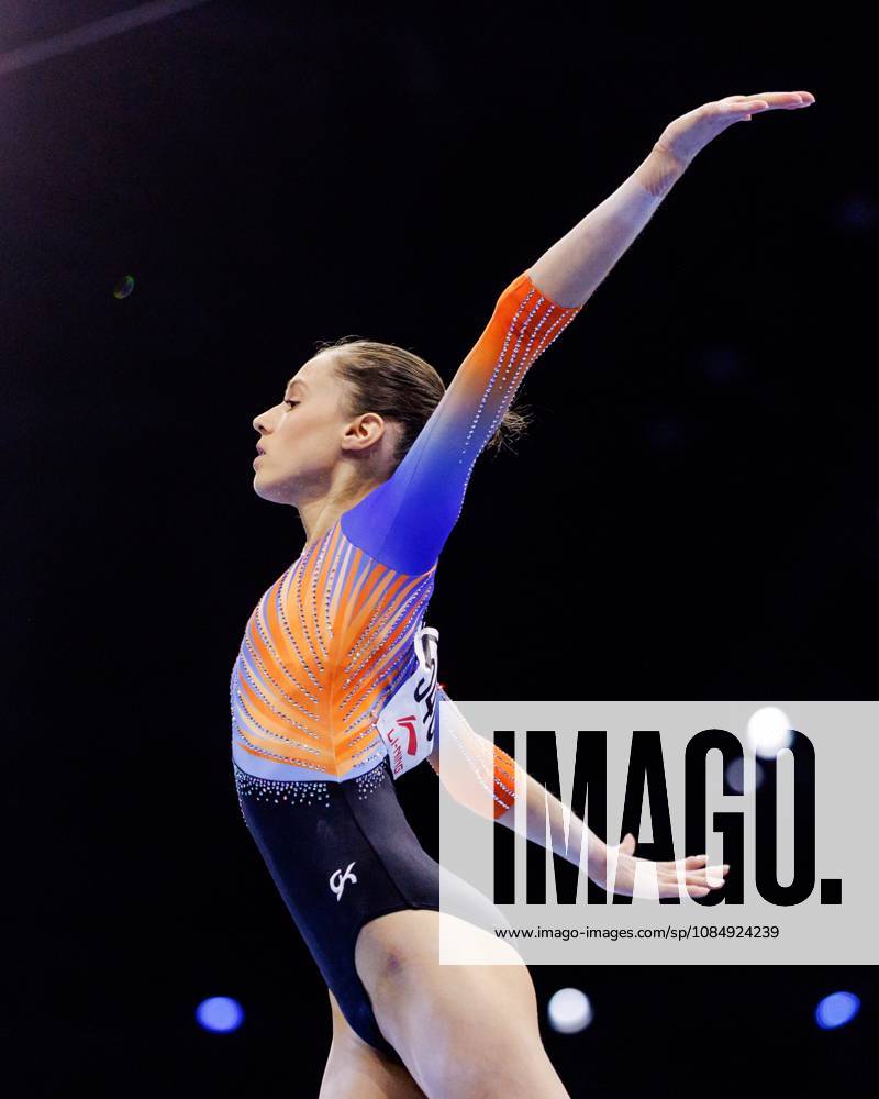 ROTTERDAM - Naomi Visser (NED) during the all-around final at the World Gymnastics Championships in Ahoy Rotterdam. IRIS VAN DEN BROEK ANP ANPxSportx IVx 573389409 originalFilename: 573389409