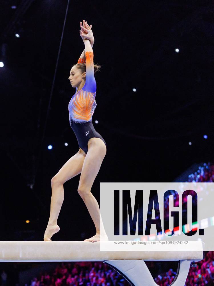 ROTTERDAM - Naomi Visser (NED) during the all-around final at the World Gymnastics Championships in Ahoy Rotterdam. IRIS VAN DEN BROEK ANP ANPxSportx IVx 573389423 originalFilename: 573389423
