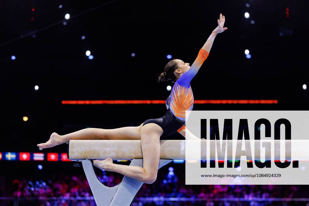 ROTTERDAM - Naomi Visser (NED) during the all-around final at the World Gymnastics Championships in Ahoy Rotterdam. IRIS VAN DEN BROEK ANP ANPxSportx IVx 573389486 originalFilename: 573389486