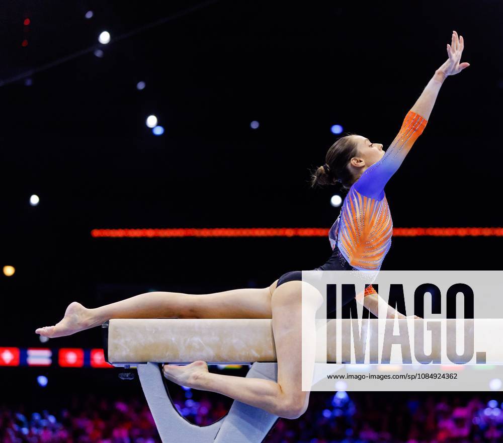 ROTTERDAM - Naomi Visser (NED) during the all-around final at the World Gymnastics Championships in Ahoy Rotterdam. IRIS VAN DEN BROEK ANP ANPxSportx IVx 573389500 originalFilename: 573389500