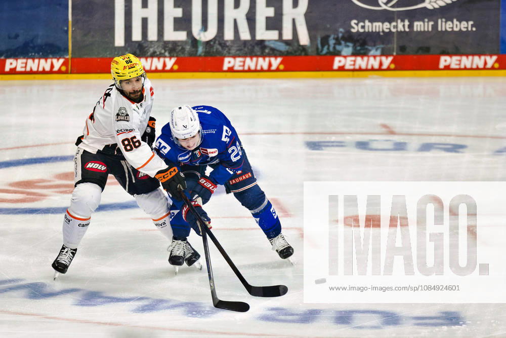 86 Cameron Brace of Löwen Frankfurt battles for the puck with 28 Alexander Ehl of Adler Mannheim (GER), Adler Mannheim vs. Löwen Frankfurt, Ice Hockey, PENNY DEL, Matchday 11, 2026–2027 Season, October 23, 2026 GER, Adler Mannheim vs. Loewen Frankfurt, Ice Hockey, PENNY DEL, Matchday 11, 2026–2027 Season