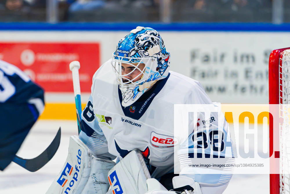 Kassel, Germany, October 22, 2026; DEL2 2026–2027, Game 11: Kassel Huskies vs. Blue Devils Weiden. Pictured: Goaltender Kristian Hufsky, BDW, Probonio Arena, Hesse