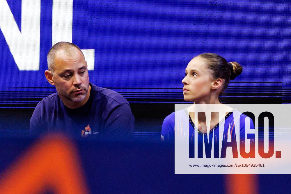 ROTTERDAM - Naomi Visser (NED) during the all-around final at the World Gymnastics Championships in Ahoy Rotterdam. IRIS VAN DEN BROEK ANP ANPxSportx IVx 573392911 originalFilename: 573392911