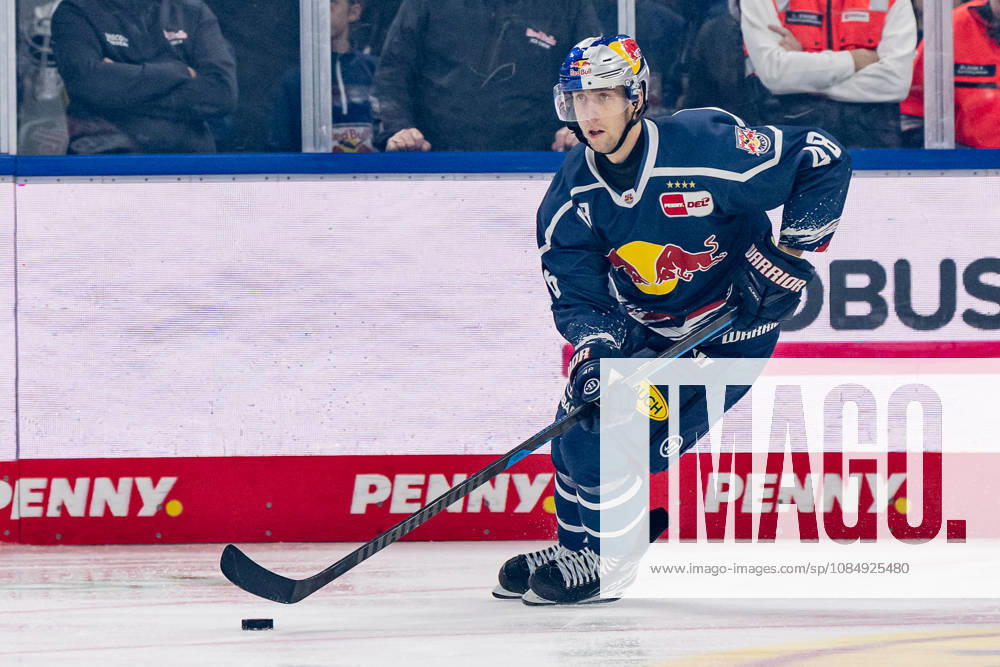 Lucas Thaler, EHC Red Bull Munich, 48 (GER), EHC Red Bull Munich vs. Iserlohn Roosters, DEL, 2026–2027 season, Matchday 11, October 23, 2026. Photo: HMB Media, Franz Feiner