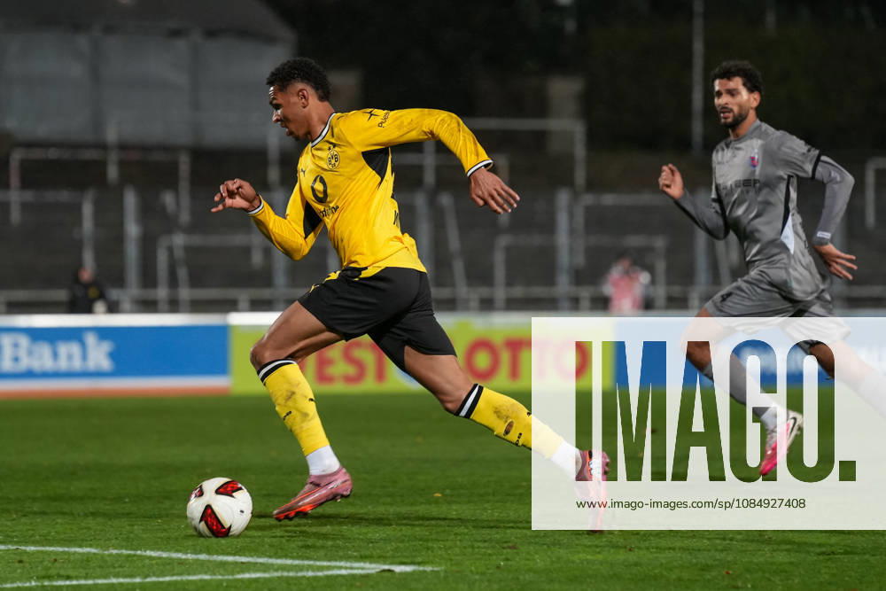 2026–2027 Season, Matchday 14, Regionalliga West at Rote Erde Stadium, Dortmund, Germany BV Borussia Dortmund U23 vs. Bonner SC Kevin Mutove BVB