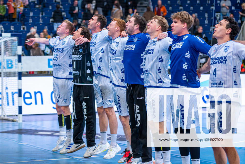 Hendrik Wagner, TBV Lemgo Lippe, No. 28; Christian O Sullivan, TBV Lemgo Lippe, No. 9; Domenico Ebner, TBV Lemgo Lippe, No. 94; Lukas Hutecek, TBV Lemgo Lippe, No. 2 (from left), TSV Hannover Burgdorf (green) vs. TBV Lemgo Lippe (blue) on Matchday 10 of the 2026–2027 season in the Opel Handball Bundesliga, October 23, 2026, ZAG Arena, Hannover, GER,