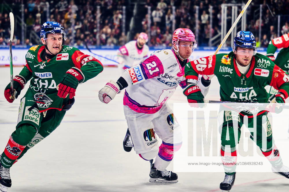 Noel Hoefenmayer, Augsburger Panther, 22; Manuel Wiederer, Eisbären Berlin, 21; Alexander Blank, Augsburger Panther, 26; GER; Eisbären Berlin vs. Augsburger Panther, Men s Ice Hockey, German Ice Hockey League (DEL), 2026–27 season, Matchday 11, October 23, 2026, GER, Eisbären Berlin vs. Augsburger Panther, Men s Ice Hockey, German Ice Hockey League (DEL), 2026–27 Season, Matchday 11, Berlin