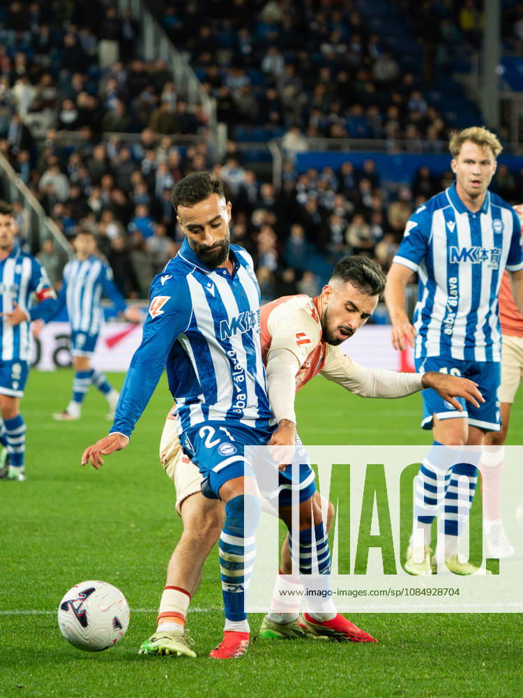 ESP LaLiga EA Sports Deportivo Alavés vs. Málaga CF: Abderrahmane Rebbach of Alavés and Carlos Puga of Málaga during the LaLiga EA Sports match between Deportivo Alavés and Málaga CF, played at Mendizorroza Stadium in Vitoria-Gasteiz on October 23, 2026 in Spain VITORIA GASTEIZ Spain Soccer