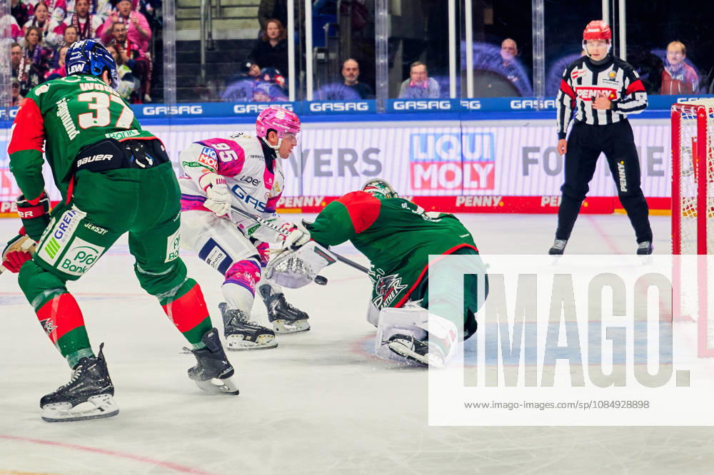 Frederik Tiffels, Eisbären Berlin, 95, shot on goal; Tobias Ancicka, Augsburger Panther, 45; Kyle Wood, Augsburger Panther, 37; GER, Eisbären Berlin vs. Augsburger Panther, Men s Ice Hockey, German Ice Hockey League (DEL), 2026–27 season, Matchday 11, October 23, 2026, GER, Eisbären Berlin vs. Augsburger Panther, Men’s Ice Hockey, German Ice Hockey League, DEL, 2026–27 Season, Matchday 11, Berlin