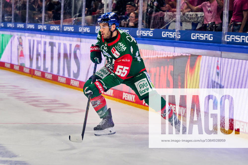 Ryan Button, Augsburger Panther, 55, GER, Eisbären Berlin vs. Augsburger Panther, Men s Ice Hockey, German Ice Hockey League (DEL), 2026–27 Season, Matchday 11, October 23, 2026, GER, Eisbären Berlin vs. Augsburger Panther, Men s Ice Hockey, German Ice Hockey League (DEL), 2026–27 Season, Matchday 11, Berlin