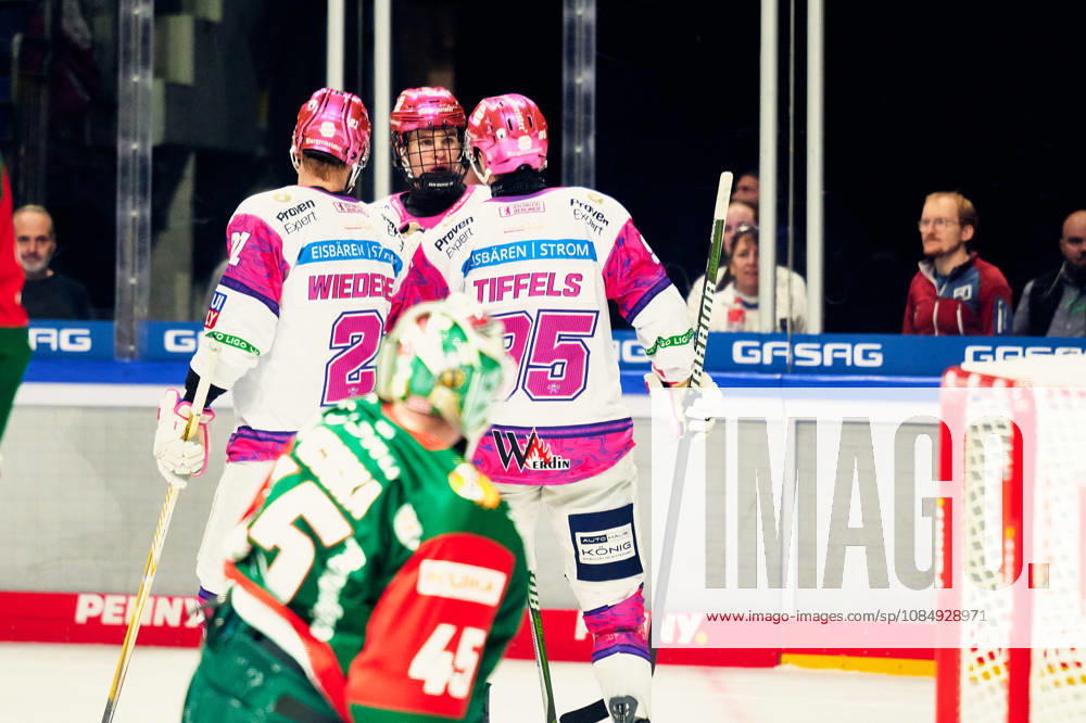 Goal: Eisbären Berlin, Manuel Wiederer (Eisbären Berlin), 21, Frederik Tiffels (Eisbären Berlin), 95, Tobias Krestan (Eisbären Berlin), 91, GER, Eisbären Berlin vs. Augsburger Panther, Men s Ice Hockey, German Ice Hockey League (DEL), 2026–27 season, Matchday 11, October 23, 2026, GER, Eisbären Berlin vs. Augsburger Panther, Men’s Ice Hockey, German Ice Hockey League, DEL, 2026–27 Season, Matchday 11, Berlin