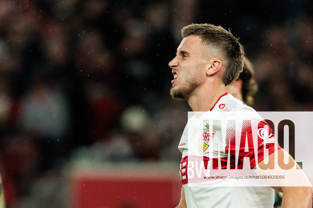 Ermedin Demirovic (VfB Stuttgart, 9) frustrated during the Bundesliga match between VfB Stuttgart vs. Borussia Moenchengladbach at MHP Arena on matchday 7 of the 1. Bundesliga on October 23, 2026 in Stuttgart, Germany. DFL REGULATIONS PROHIBIT ANY USE OF PHOTOGRAPHS AS IMAGE SEQUENCES AND OR QUASI-VIDEO. Baden-Wuerttemberg Germany
