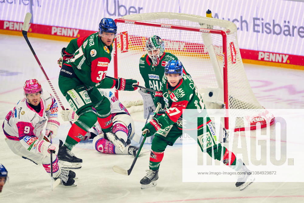 Kyle Wood, Augsburger Panther, 37; Kyle Mayhew, Augsburger Panther, 27; Tobias Ancicka, Augsburger Panther, 45; Ty Ronning, Eisbären Berlin, 09; GER; Eisbären Berlin vs. Augsburger Panther, Men s Ice Hockey, German Ice Hockey League (DEL), 2026–27 season, Matchday 11, October 23, 2026, GER, Eisbären Berlin vs. Augsburg Panthers, Men s Ice Hockey, German Ice Hockey League, DEL, 2026–27 Season, Matchday 11, Berlin