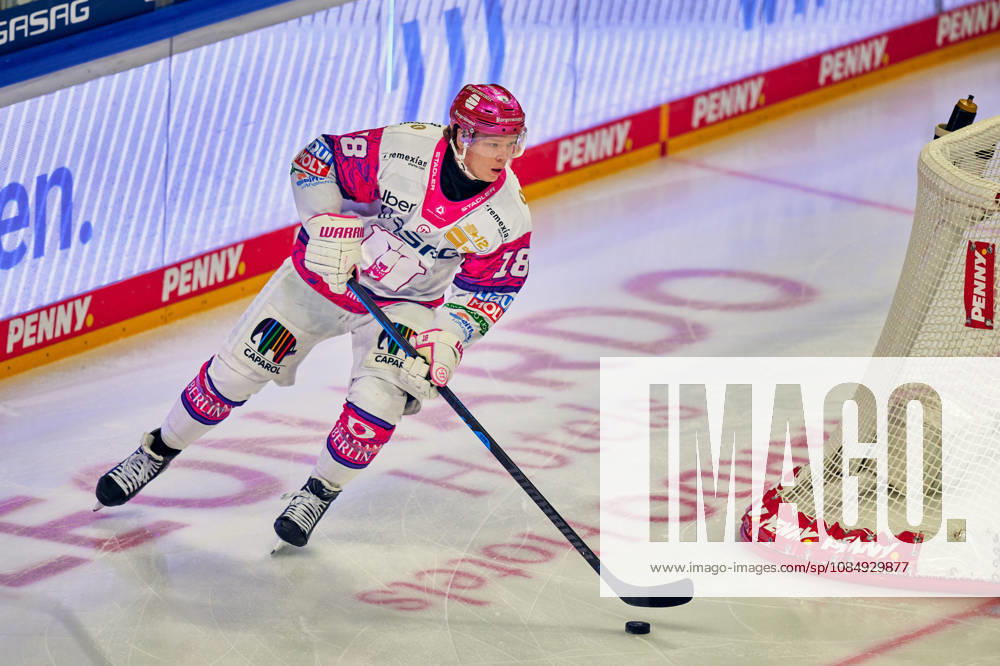 Jonas Mueller, Eisbären Berlin, 18, GER, Eisbären Berlin vs. Augsburger Panther, Men s Ice Hockey, German Ice Hockey League (DEL), 2026–27 Season, Matchday 11, October 23, 2026, GER, Eisbären Berlin vs. Augsburger Panther, Men s Ice Hockey, German Ice Hockey League (DEL), 2026–27 Season, Matchday 11, Berlin
