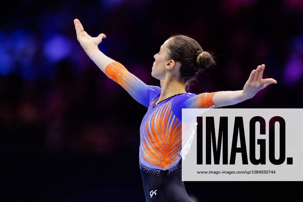 ROTTERDAM - Naomi Visser (NED) during the all-around final at the World Gymnastics Championships in Ahoy Rotterdam. IRIS VAN DEN BROEK ANP ANPxSportx IVx 573403091 originalFilename: 573403091