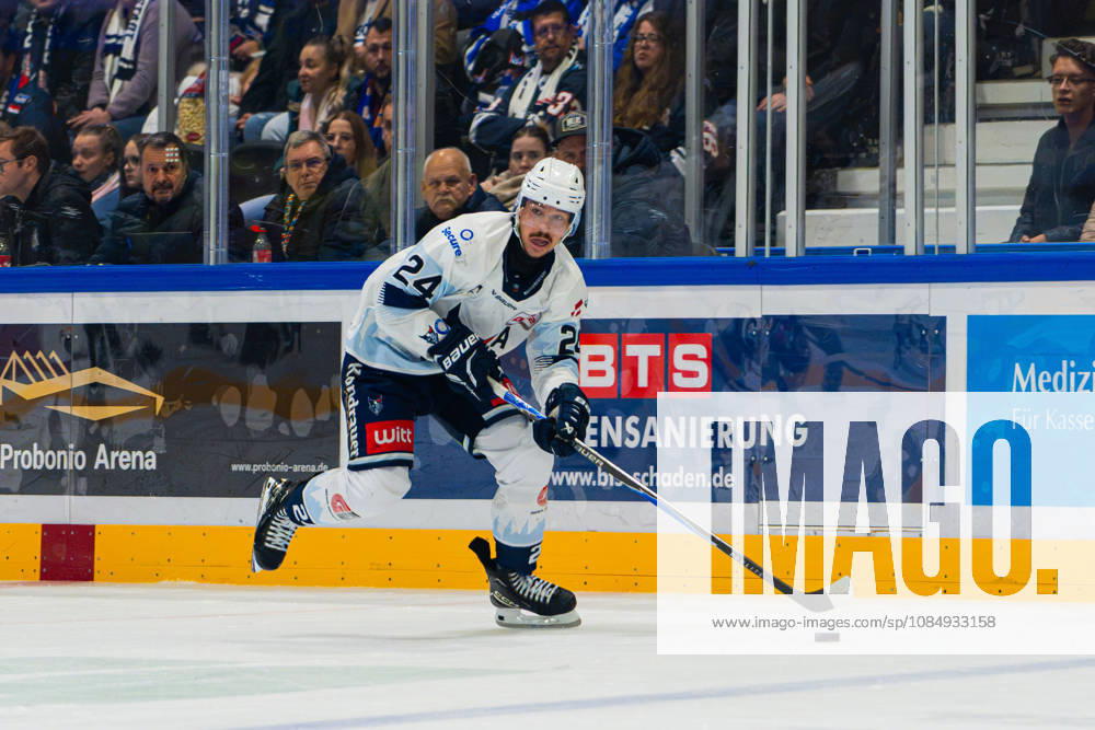 DEL2 2026–2027 Game 11: Kassel Huskies vs. Blue Devils Weiden Pictured: Niklas Postel, BDW, Probonio Arena, Hesse