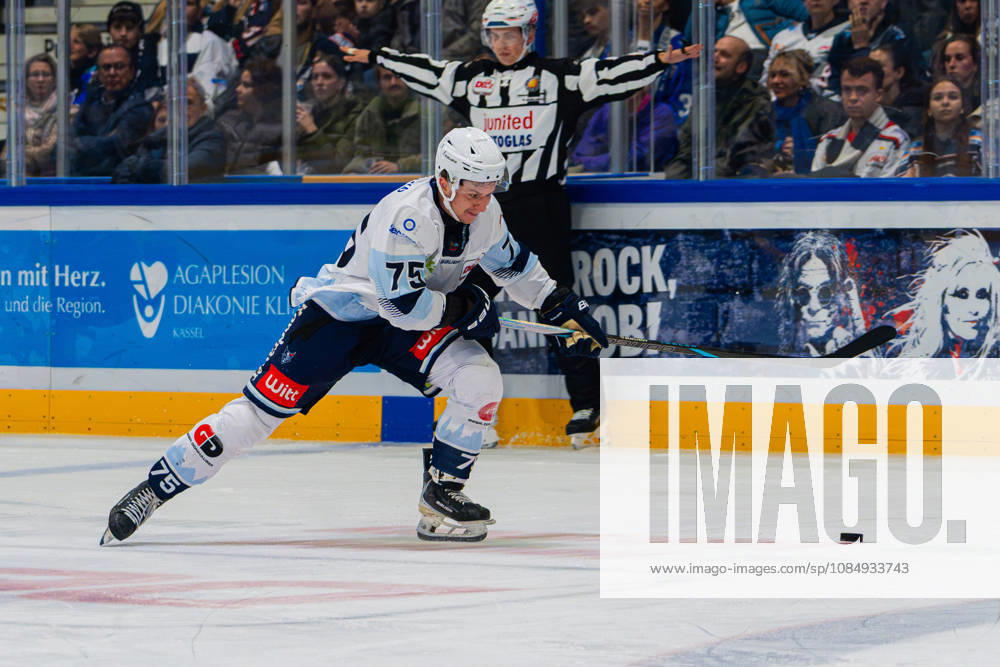 Kassel, Germany, October 22, 2026; DEL2 2026–2027, Game 11: Kassel Huskies vs. Blue Devils Weiden. Pictured: Maxim Golod, BDW, Probonio Arena, Hesse