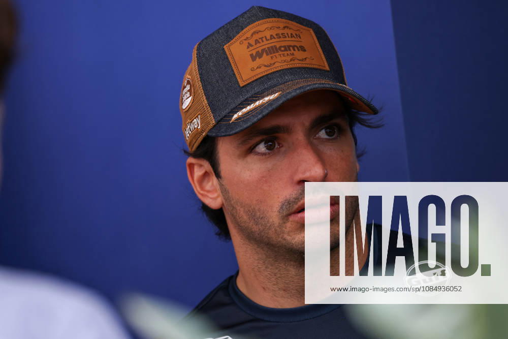 Carlos Sainz from Spain during United States Grand Prix - Austin - Friday - Free Practice 1 at Circuit of the Americas (COTA) in Austin. Italy - ZUMAm313 20261023_zsp_m313_091