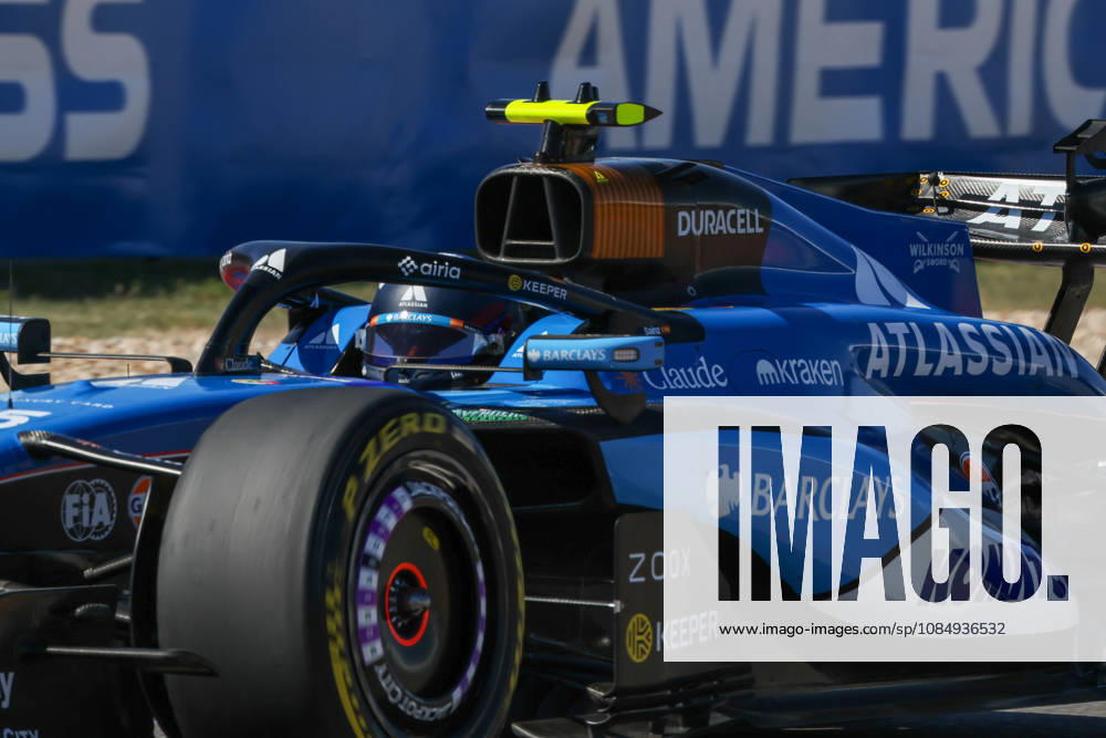 Carlos Sainz from Spain, driving the (55) Atlassian Williams F1 Team FW48 Mercedes during United States Grand Prix - Austin - Friday - Free Practice 1 at Circuit of the Americas (COTA) in Austin. Italy - ZUMAm313 20261023_zsp_m313_154